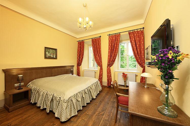 Hotel Edward Kelly Cesky Krumlov Exterior foto