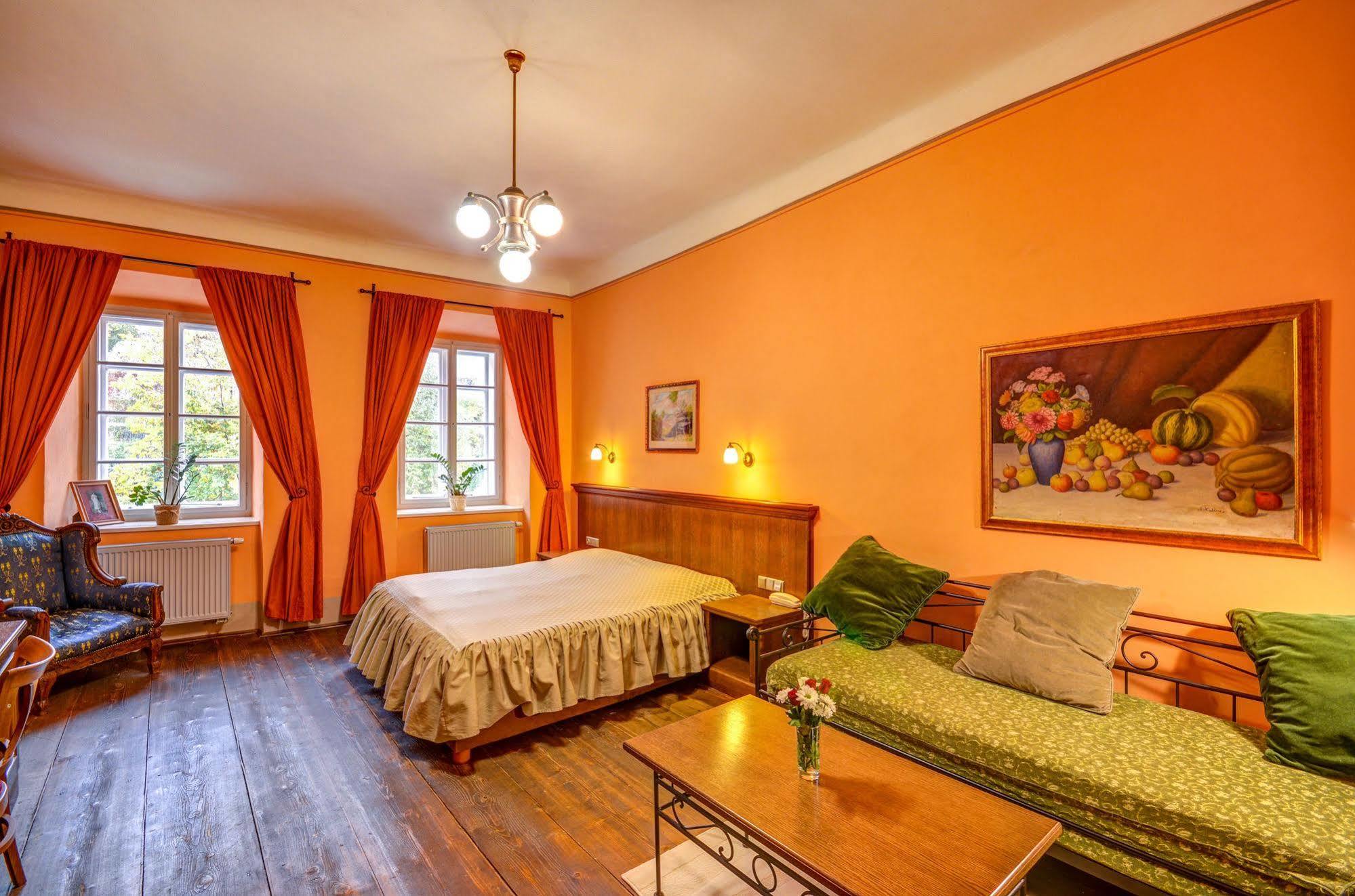Hotel Edward Kelly Cesky Krumlov Exterior foto