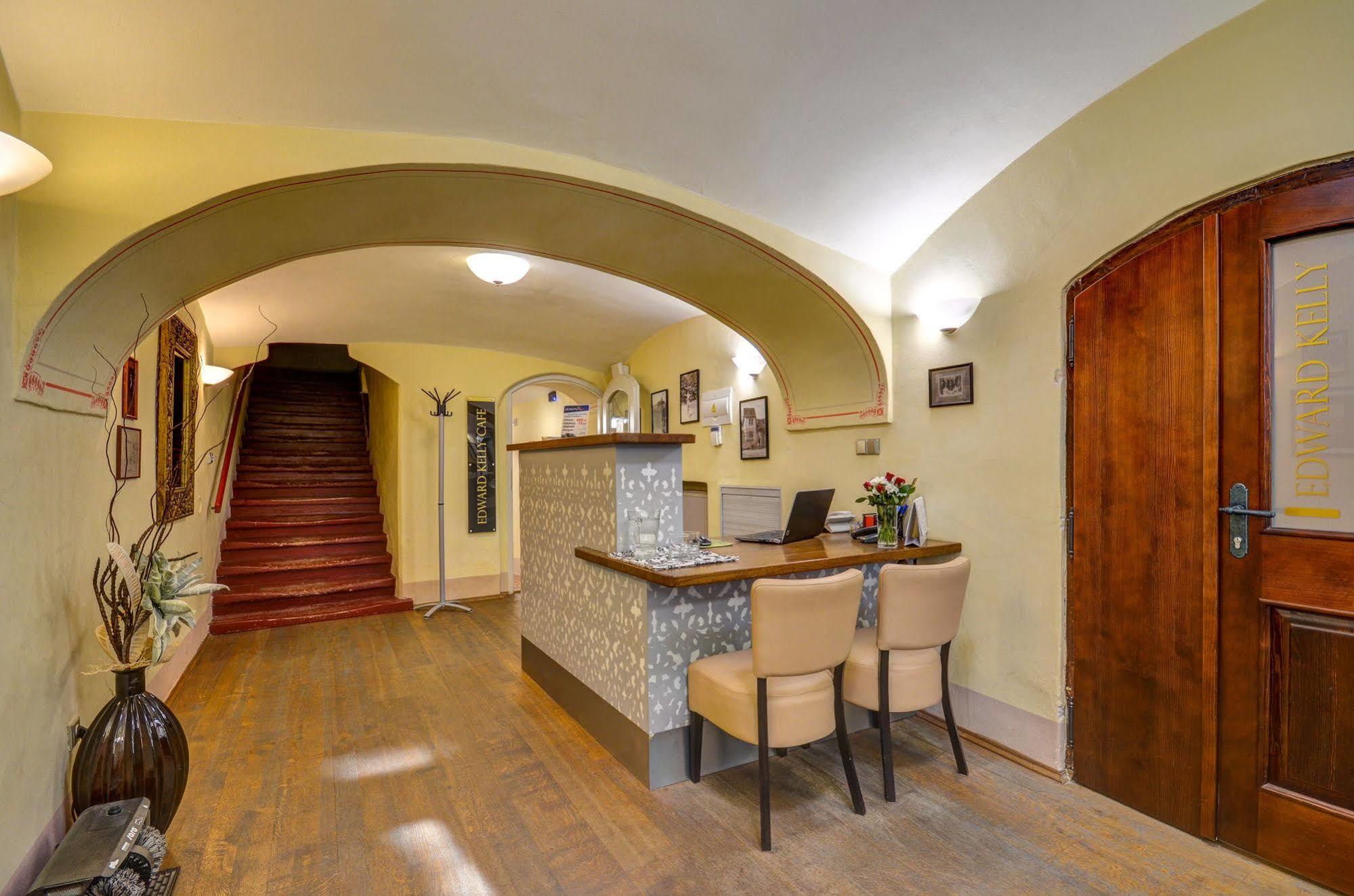 Hotel Edward Kelly Cesky Krumlov Exterior foto